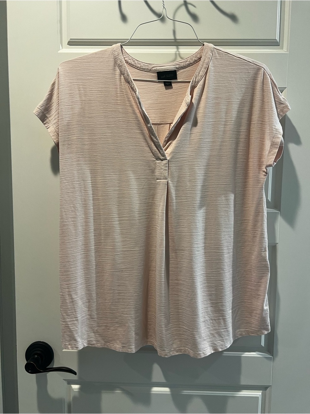 J. Jill Pale Blush V-Neck Cap Sleeve Top